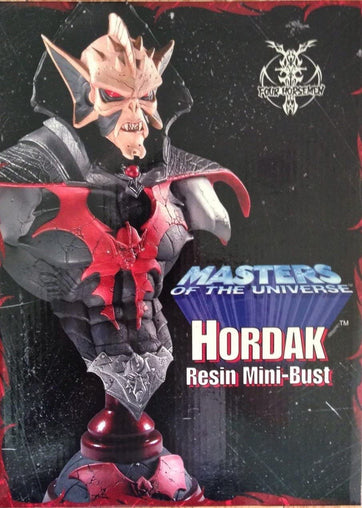 【中古】「非常に良い」He-Man Masters of the Universe Resin Mini-Bust Hordak Masters of the Universe – figurineforall.ca