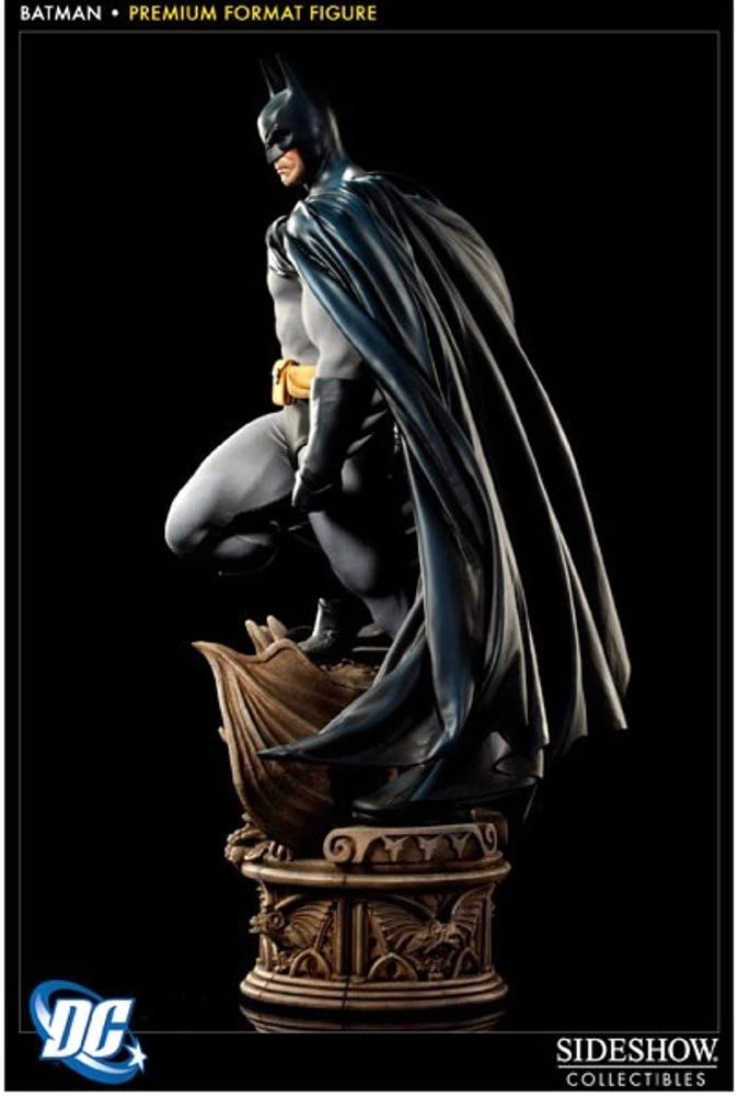 Batman Premium Format Figure by Sideshow Collectibles - figurineforall.com