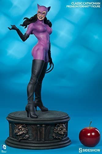 DC Comics Classic Catwoman Premium Format Figure Statue 3002632 - figurineforall.com