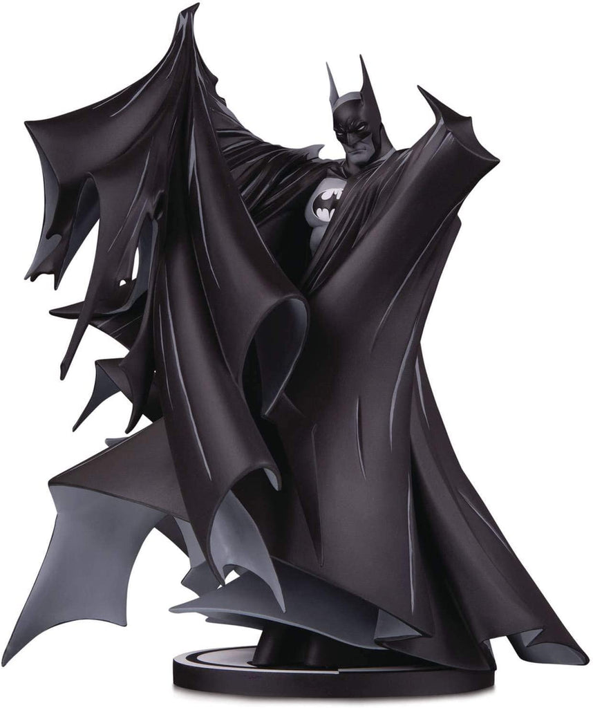 DC Collectibles Batman Black & White: Batman by Todd McFarlane Deluxe Statue - figurineforall.ca