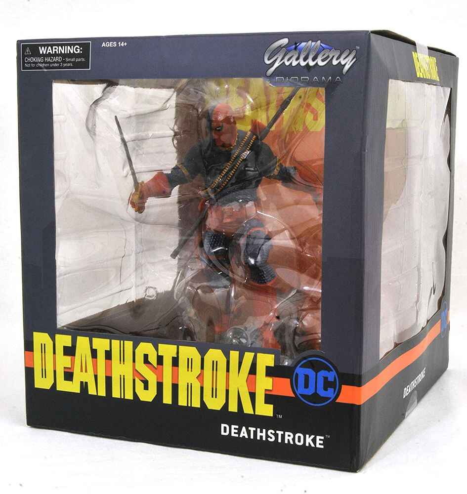 DC Gallery Deathstroke 10 Inch PVC Figure Statue - figurineforall.ca