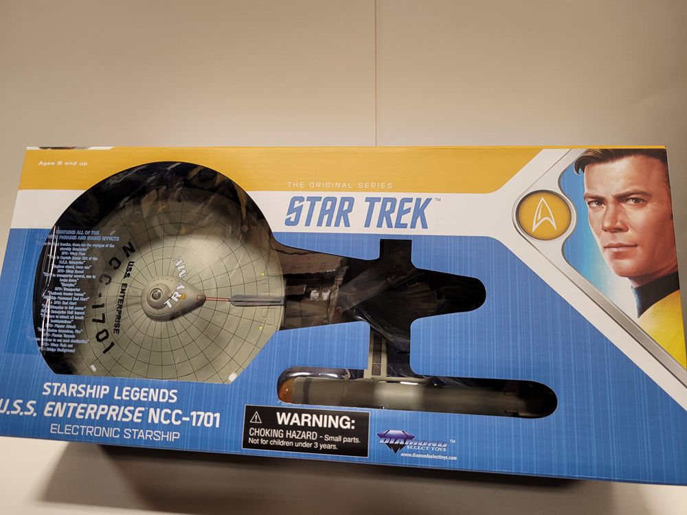 Star Trek The Original Series U.S.S. Enterprise NCC-1701 Electronic Starship
